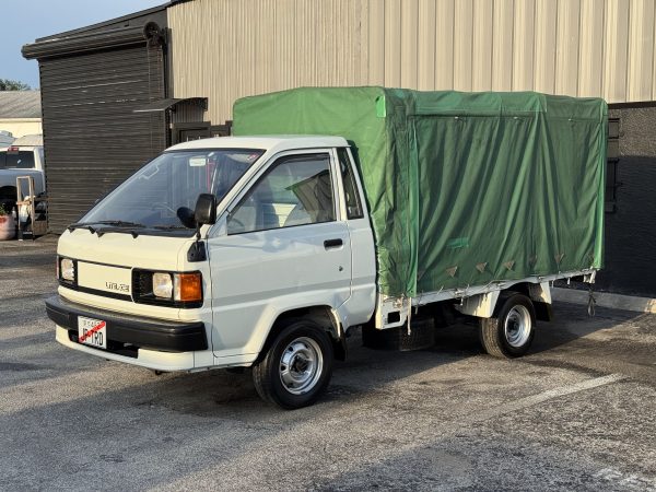 1993 Toyota LiteAce 1-Ton Truck | JDM Pickup with Canvas Top