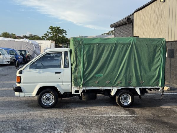 1993 Toyota LiteAce 1-Ton Truck | JDM Pickup with Canvas Top