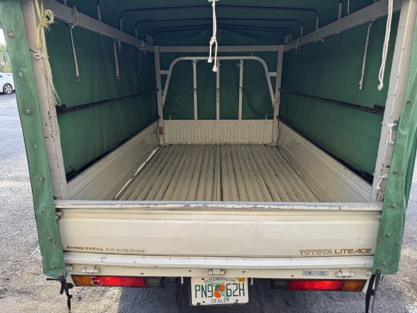 1993 Toyota LiteAce 1-Ton Truck | JDM Pickup with Canvas Top
