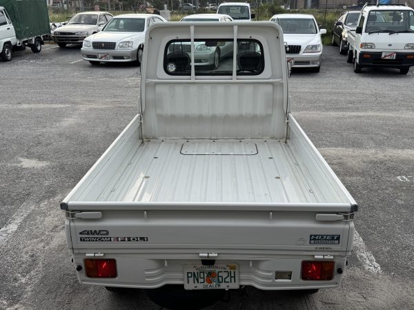 1999 Daihatsu Hijet 4WD Mini Truck Auttomatic | JP-TRADE