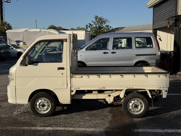 1999 Daihatsu Hijet Mini Truck For Sale | JP-TRADE LLC